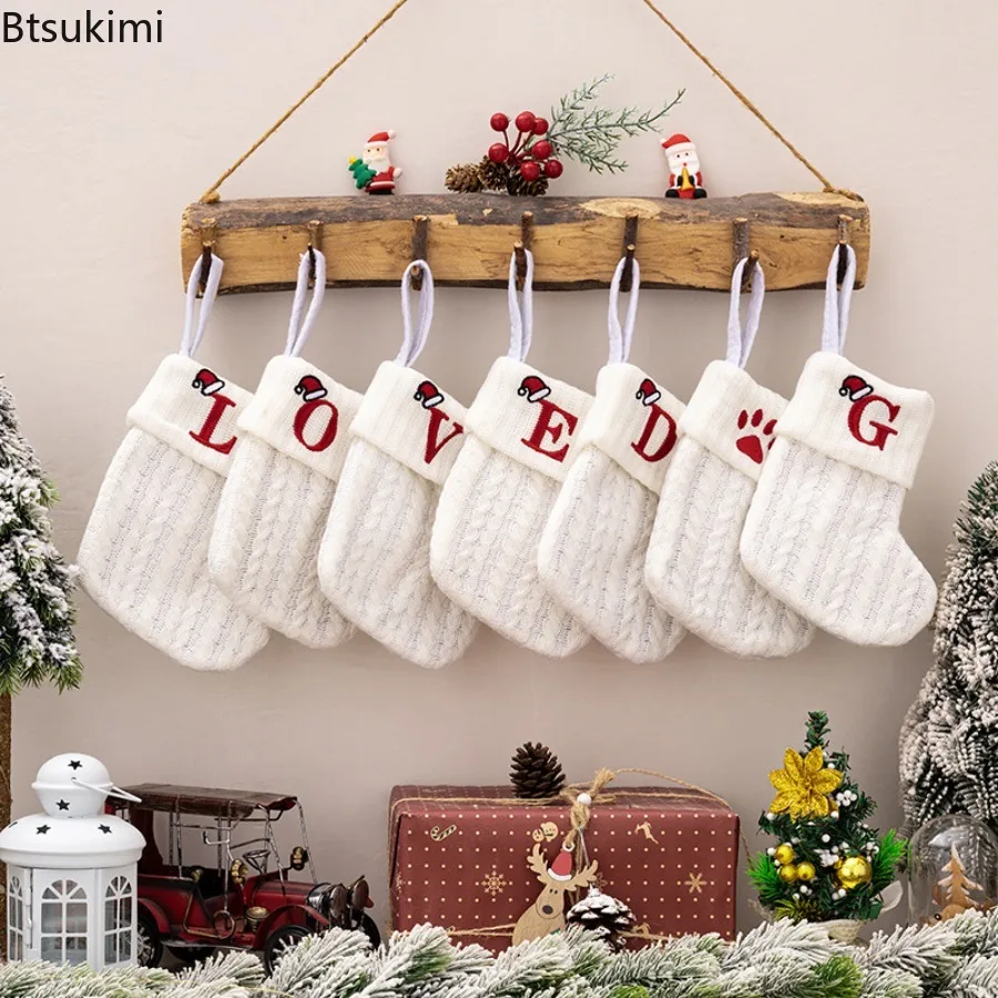 Embroidery Xmas Tree - Calze a maglia con ricamo a