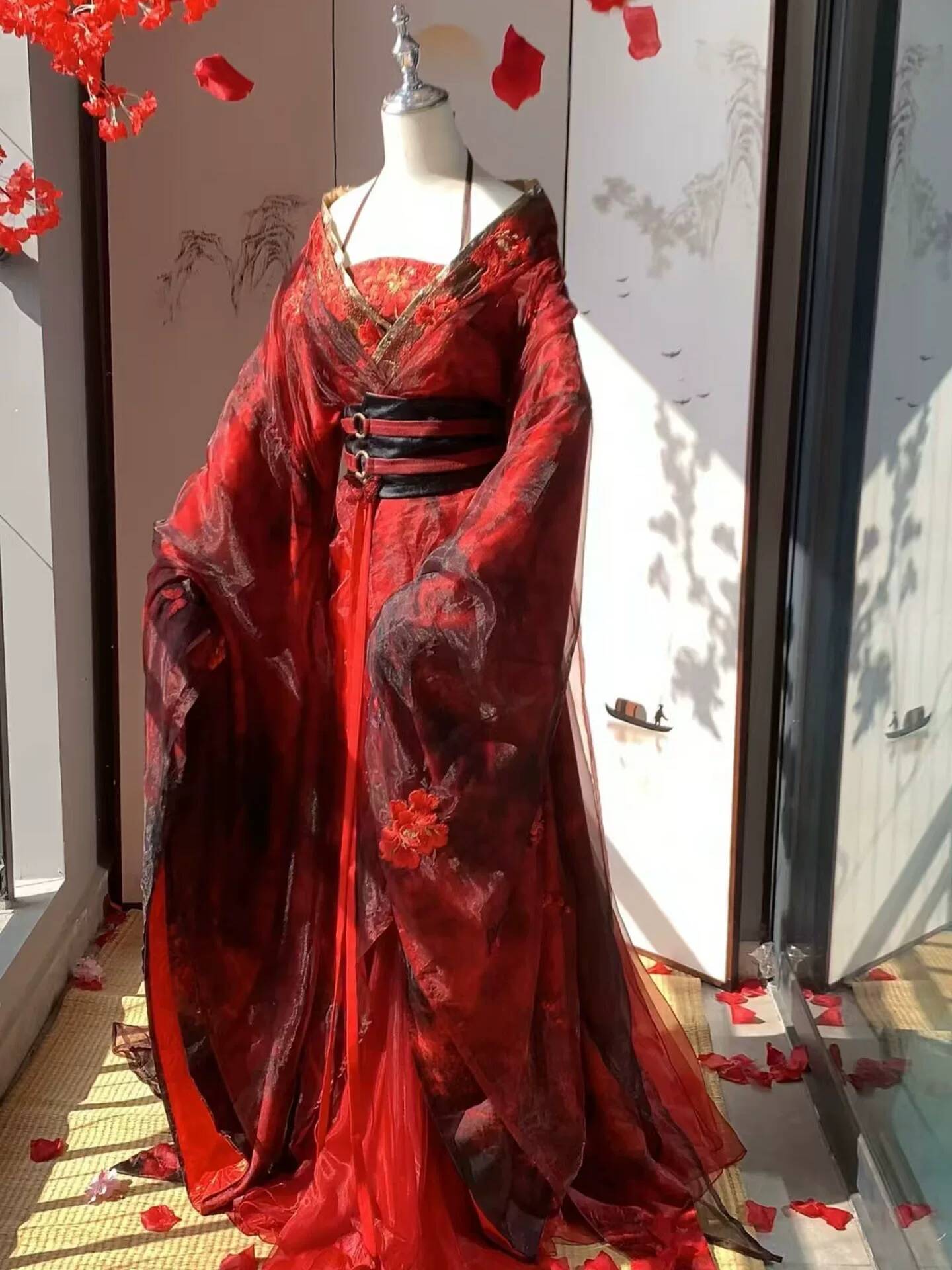 Embroidery Knit - Nuovo Hanfu Rosso Datura da Donna,