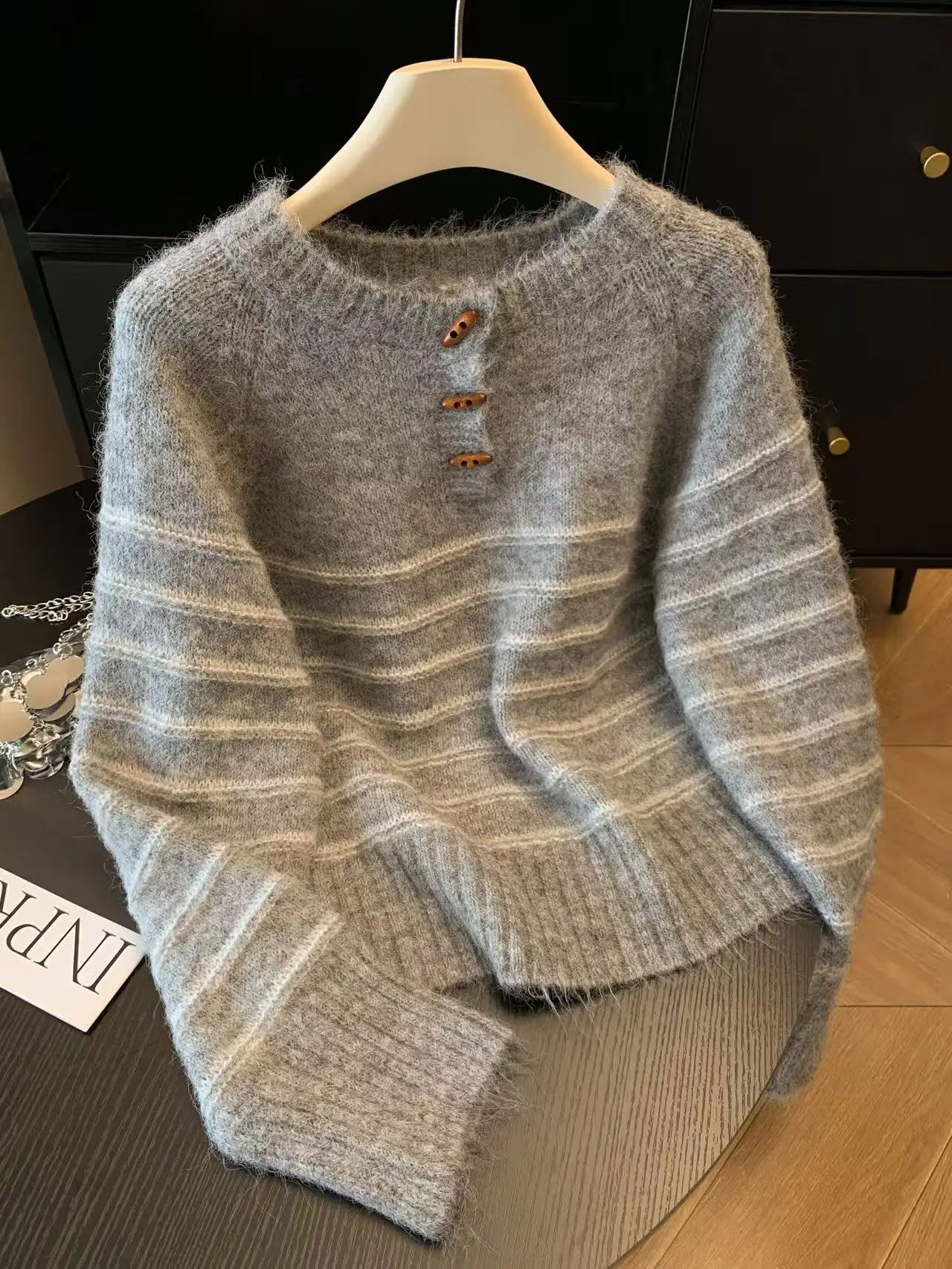 Maglione da Donna in Lana e Ca - Embroidery Knit recensione e prezzo