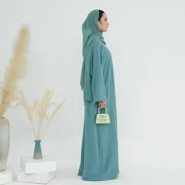 Abaya di Lusso Dubai, Kimono C - Embroidery Kebaya recensione e prezzo