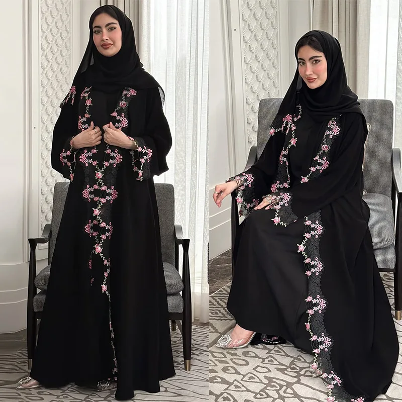 Kimono Nero Ricamato, Jalabiya - Embroidery Kebaya recensione e prezzo