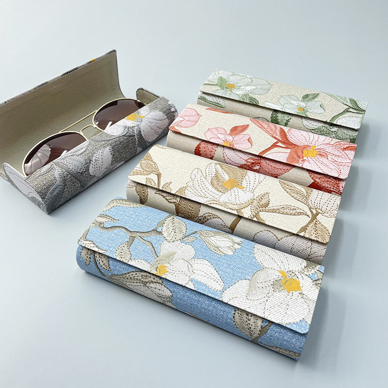 NUOVO stile scatola per occhia - Embroidery Viewer recensione e prezzo