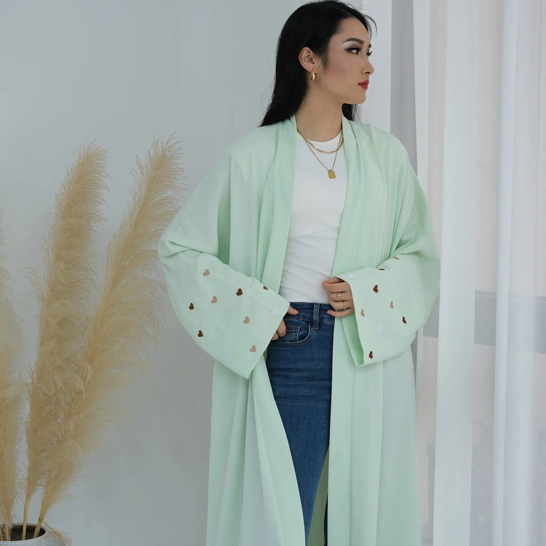 Abito Lungo con Ricamo a Cuore - Embroidery Kebaya recensione e prezzo
